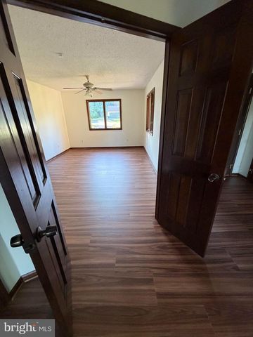 196 KENNEDY BLVD, Elkton, MD 21921