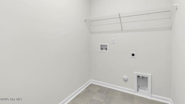 2707 Mindy Way, Winterville, NC 28590