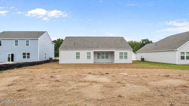 2707 Mindy Way, Winterville, NC 28590