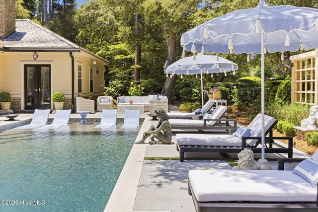 2004 Balmoral Place, Wilmington, NC 28405