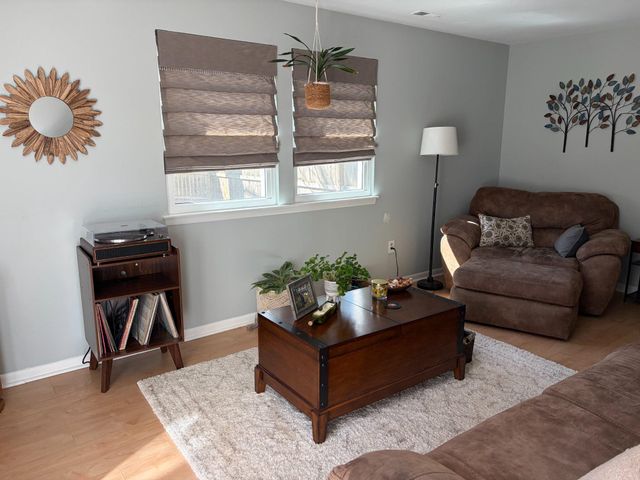 2 GOSHAWK CT, Voorhees, NJ 08043
