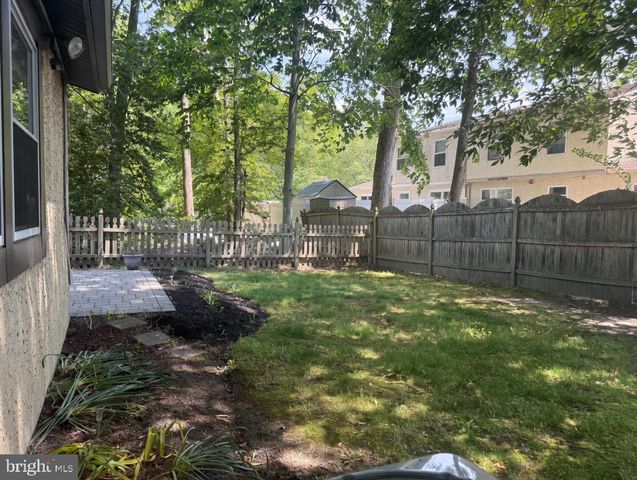 2 GOSHAWK CT, Voorhees, NJ 08043