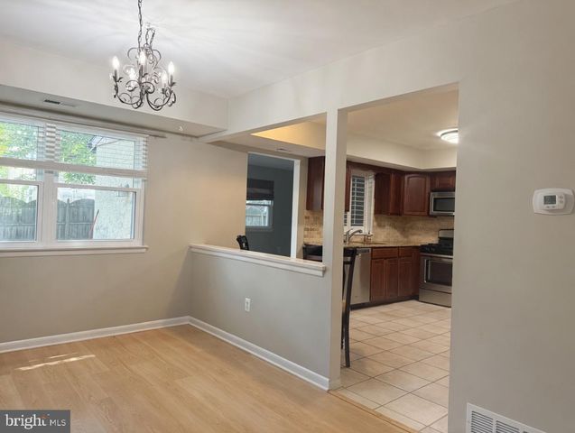 2 GOSHAWK CT, Voorhees, NJ 08043