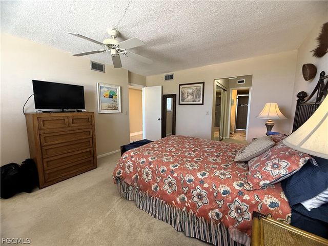 3490 N Key DR 410, North Fort Myers, FL 33903