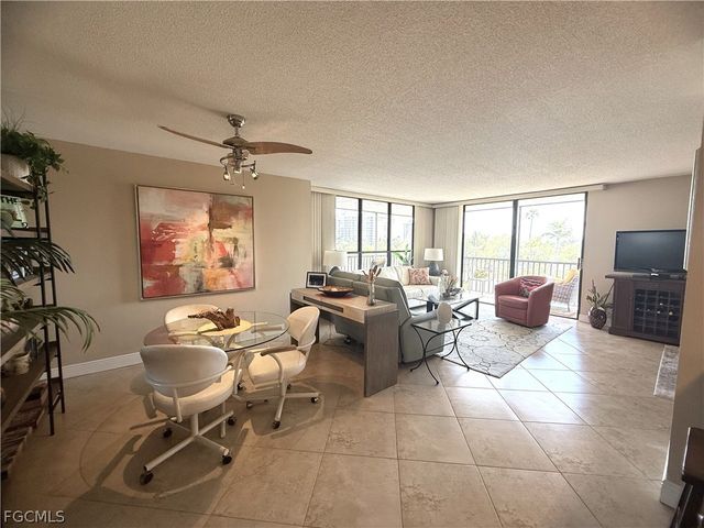 3490 N Key DR 410, North Fort Myers, FL 33903