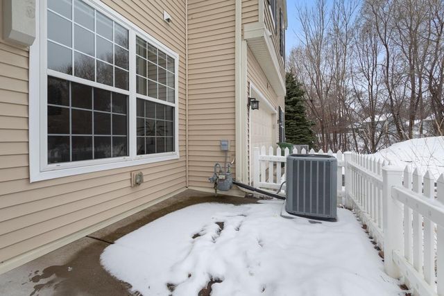 12240 Urbank Street NE G, Blaine, MN 55449