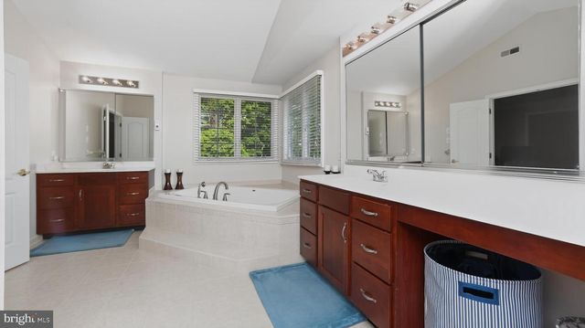 1464 W STONINGTON, Downingtown, PA 19335