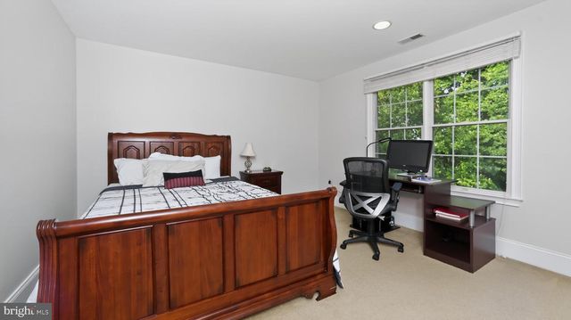 1464 W STONINGTON, Downingtown, PA 19335