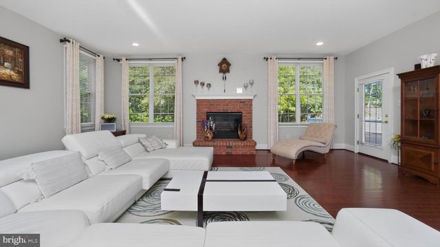1464 W STONINGTON, Downingtown, PA 19335