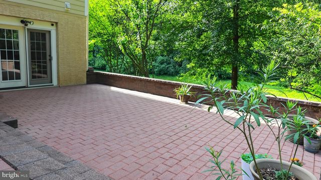 1464 W STONINGTON, Downingtown, PA 19335