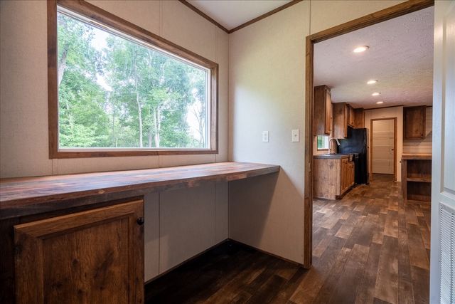 5077 Southpoint Ridge Rd, Hampshire, TN 38461