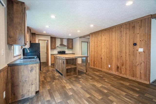 5077 Southpoint Ridge Rd, Hampshire, TN 38461