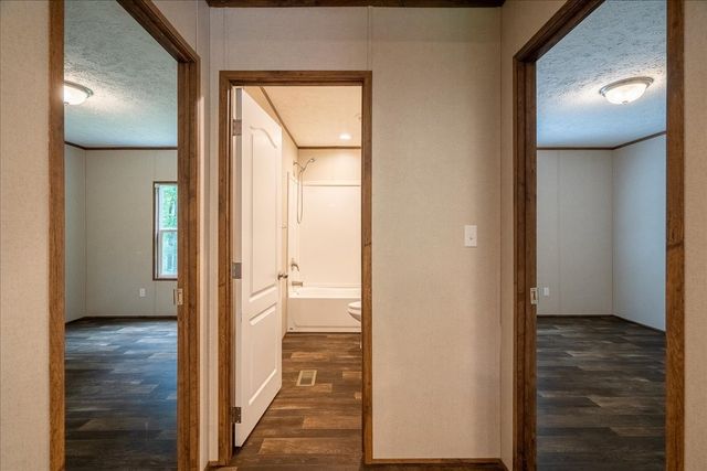 5077 Southpoint Ridge Rd, Hampshire, TN 38461