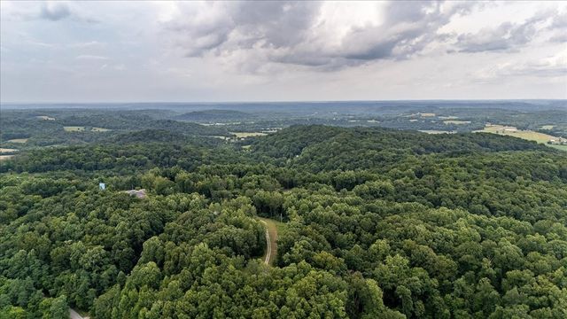 5077 Southpoint Ridge Rd, Hampshire, TN 38461