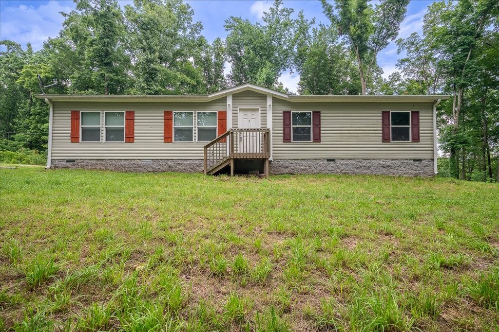 5077 Southpoint Ridge Rd, Hampshire, TN 38461
