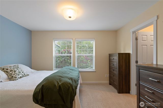 10612 NE Kingston Meadows Circle, Kingston, WA 98346