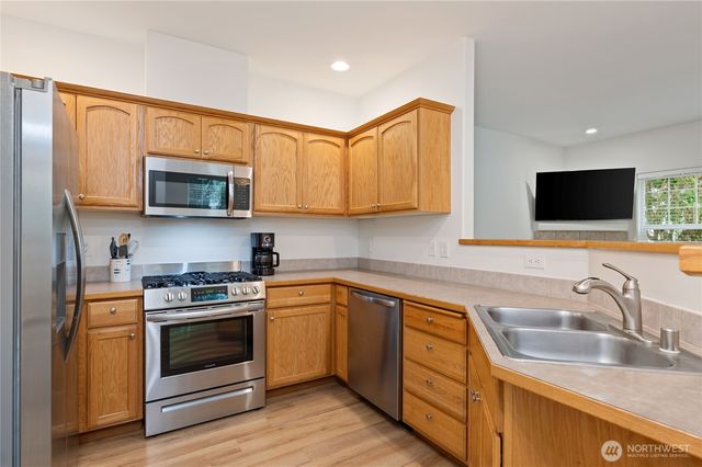 10612 NE Kingston Meadows Circle, Kingston, WA 98346