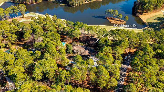 5 Clubhouse Drive, Pinehurst, NC 28374