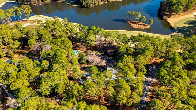 5 Clubhouse Drive, Pinehurst, NC 28374