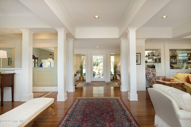 5 Clubhouse Drive, Pinehurst, NC 28374