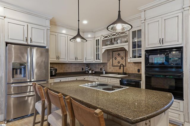 5 Paris Glen Way, Greenville, SC 29609