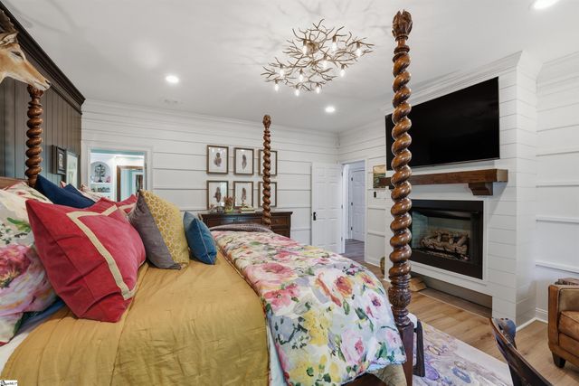 5 Paris Glen Way, Greenville, SC 29609