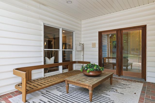 5 Paris Glen Way, Greenville, SC 29609