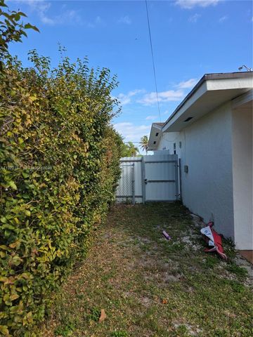 6240 NW 114th St 6240, Hialeah, FL 33012