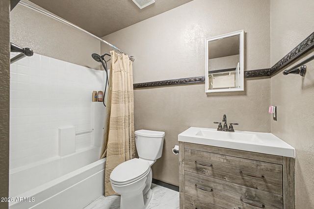11830 W LARKSPUR Drive, El Mirage, AZ 85335