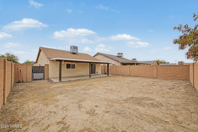 11830 W LARKSPUR Drive, El Mirage, AZ 85335