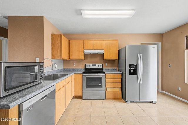 11830 W LARKSPUR Drive, El Mirage, AZ 85335