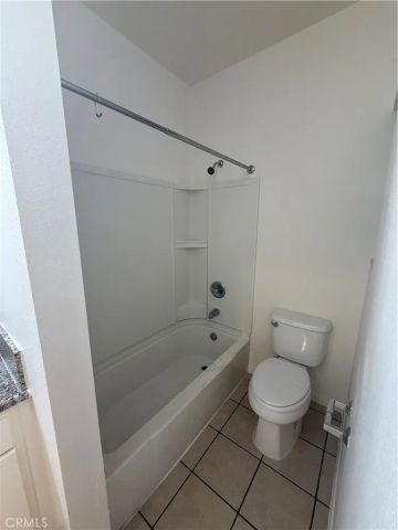 419 W 5th 7, Long Beach, CA 90802