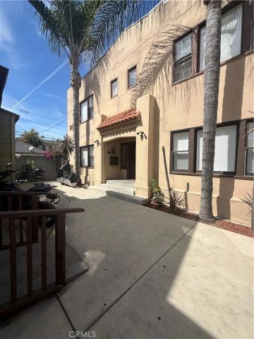 419 W 5th 7, Long Beach, CA 90802