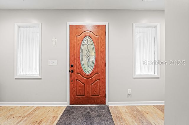 2 Wood Thrush Ct, Hilton Head Island, SC 29926