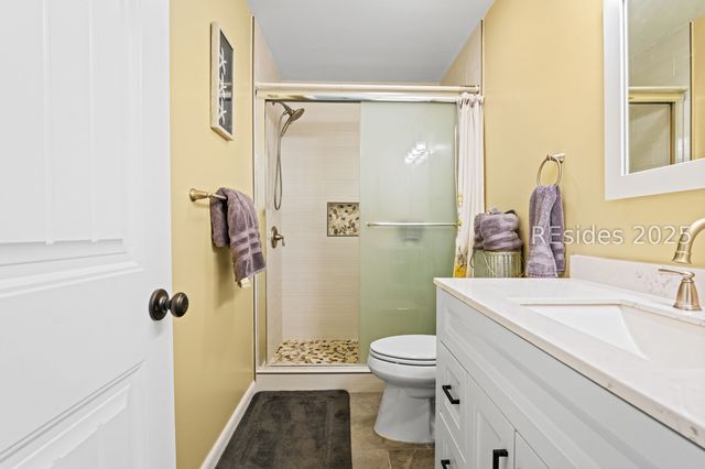 2 Wood Thrush Ct, Hilton Head Island, SC 29926