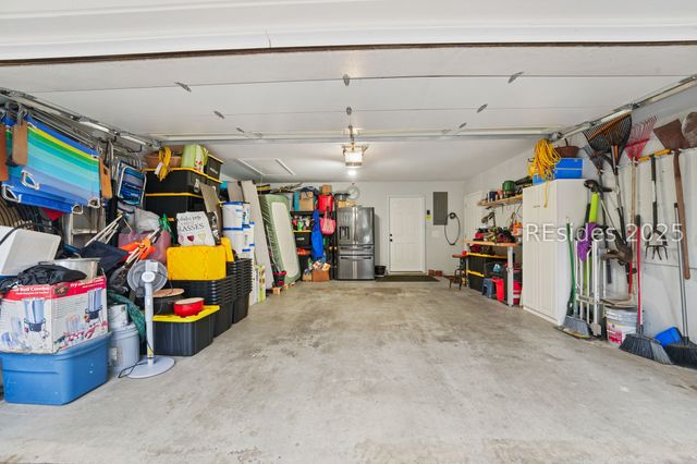 2 Wood Thrush Ct, Hilton Head Island, SC 29926