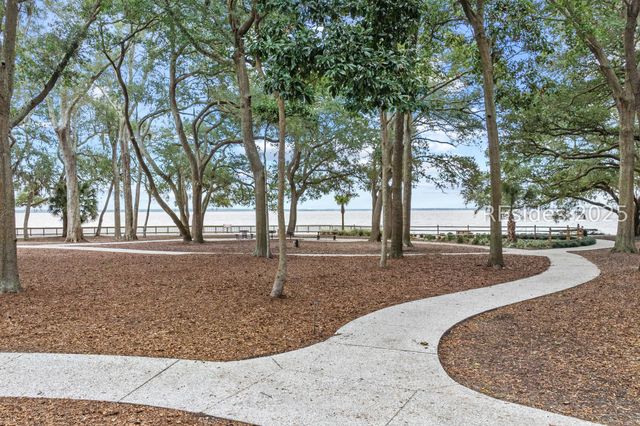 2 Wood Thrush Ct, Hilton Head Island, SC 29926