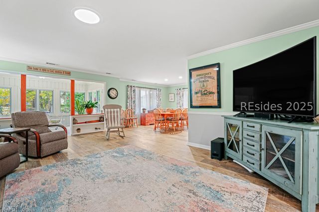 2 Wood Thrush Ct, Hilton Head Island, SC 29926