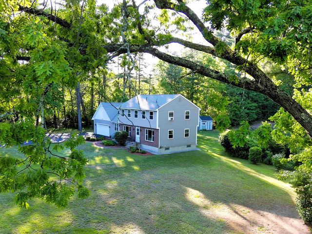 59 Page Road, Litchfield, NH 03052