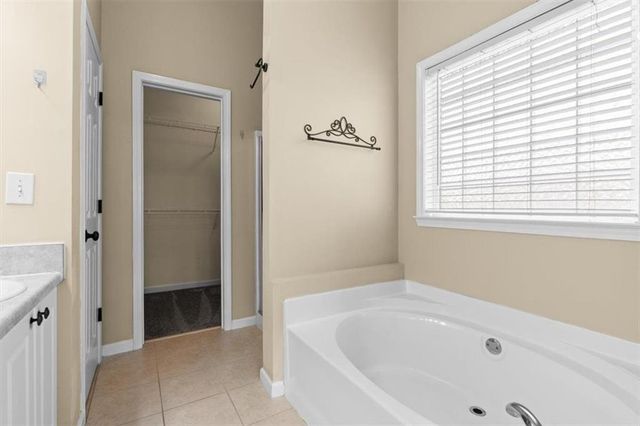 160 Amidon Drive, Villa Rica, GA 30180