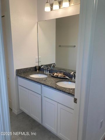 3255 BROOKASHER Drive, Jacksonville, FL 32218