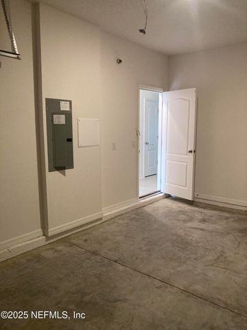 3255 BROOKASHER Drive, Jacksonville, FL 32218