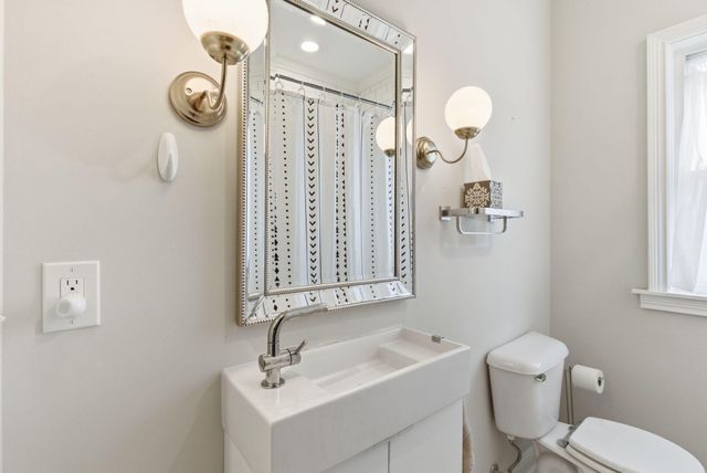 228 Bassett Avenue, Lexington, KY 40502