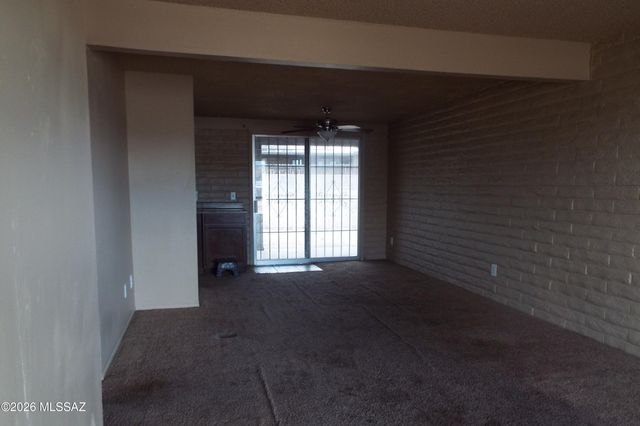 6042 N Placita Ocio, Tucson, AZ 85741