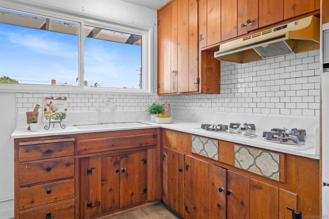 4972 Ensign St, San Diego, CA 92117