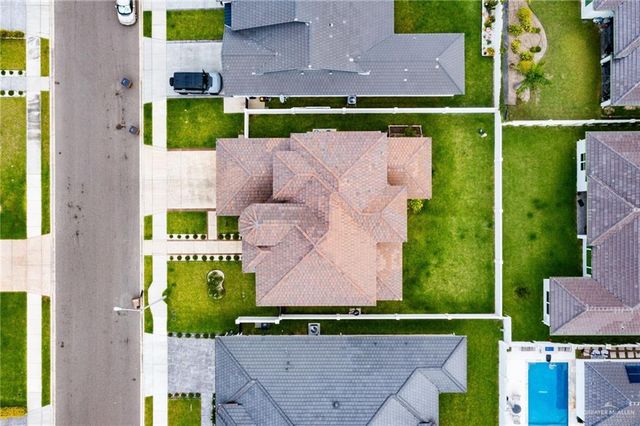 2712 Essex Street, Edinburg, TX 78539