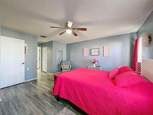 10654 FALLEN LEAF LANE, Port Richey, FL 34668