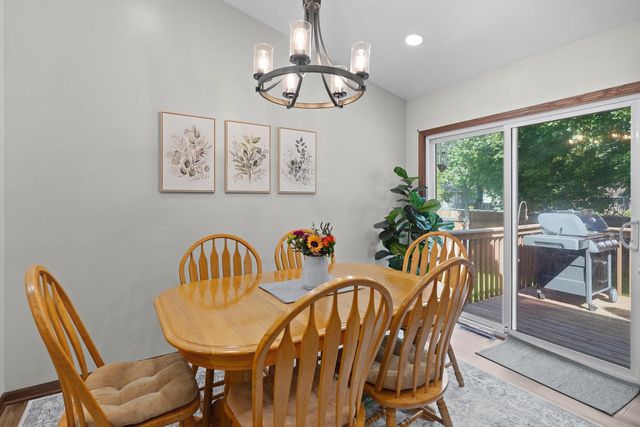 986 93rd STREET, Pleasant Prairie, WI 53158