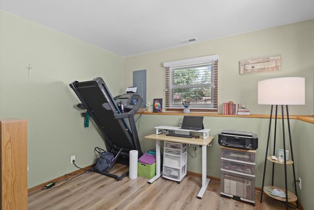 986 93rd STREET, Pleasant Prairie, WI 53158