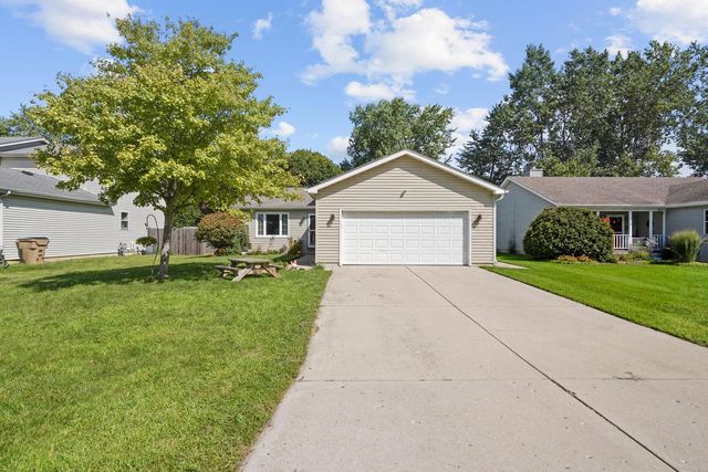 986 93rd STREET, Pleasant Prairie, WI 53158